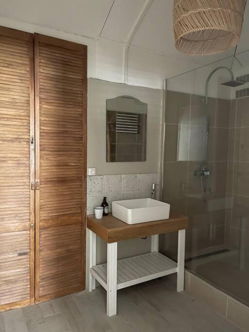 Bel Appartement Hermitage Les Bains แซ็งต์-จีลส์-เลส์-แบ็งส์ ภายนอก รูปภาพ